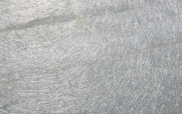 Kettlesing Bottom laminate fibreglass or shingles?